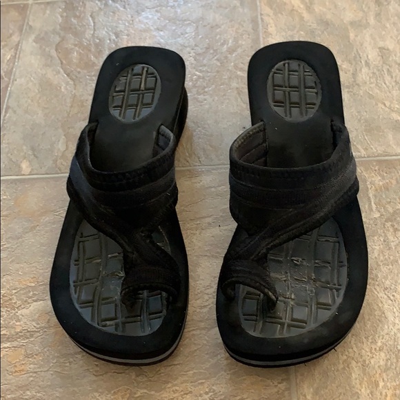 Sandals - Picture 7 of 7